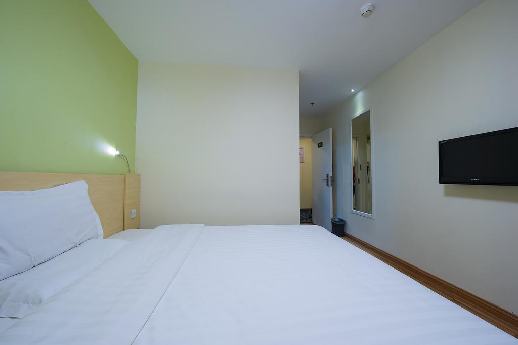 7Days Inn Beijing Xiaocun Subway Station Екстериор снимка